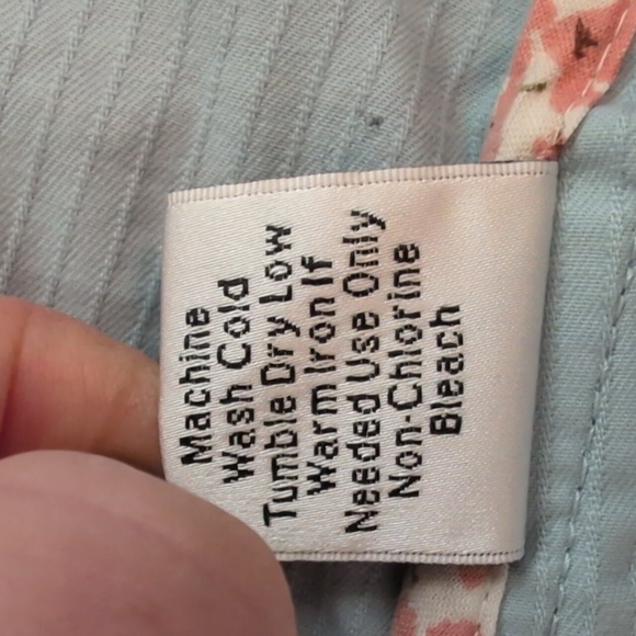 Cabi Cropped fall light jacket light blue size L EUC - Picture 12 of 12